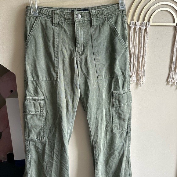 Aeropostale Olive Low Rise Utility Cargo Flare Pants - Picture 3 of 6